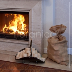 Brykiet drzewny 100% prasowany brykiet z drewna okrągły Brykiet Ekologiczny 12,5kg w worku jutowym idealny do kominka